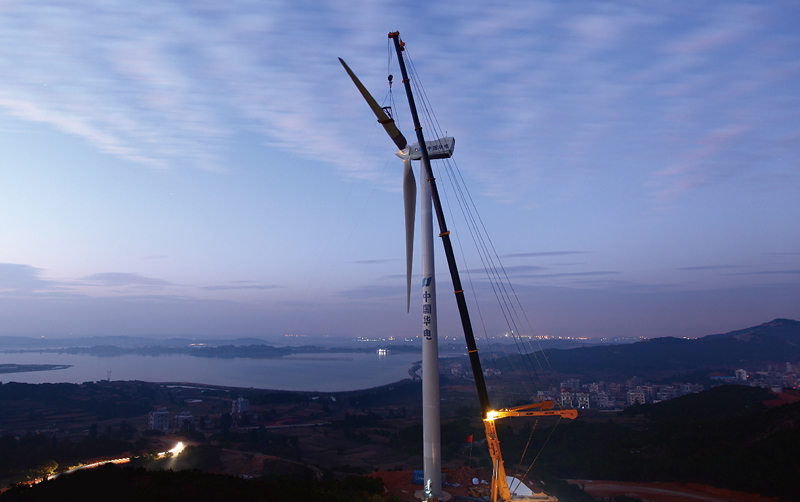 全地面起重機效力福建福清鯉魚山風電場